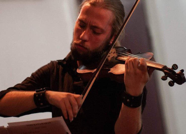 Nikita Vikhorova - 3:10PM