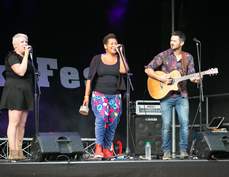 The fabulous Vegas Girls