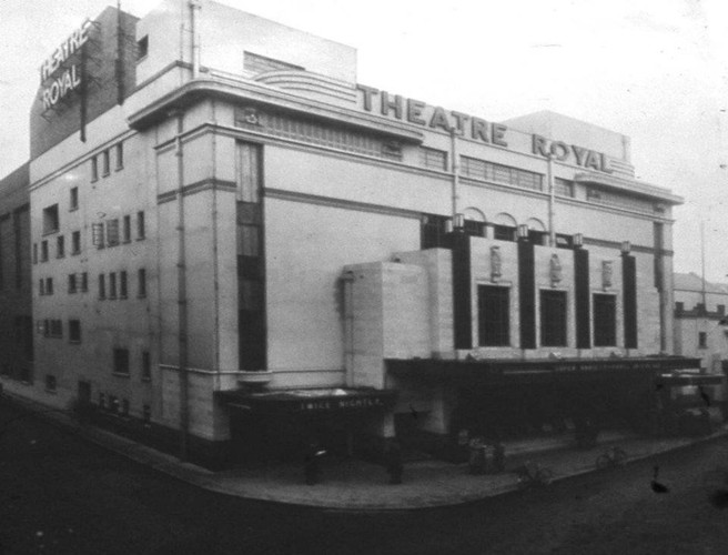 The story of Dublin's 'Theatre Royal' episode artwork