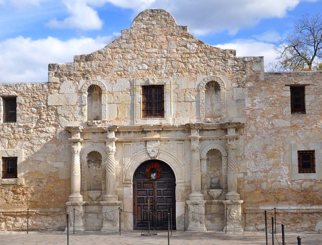 We go to Houston to discuss the Battle of the Alamo episode artwork