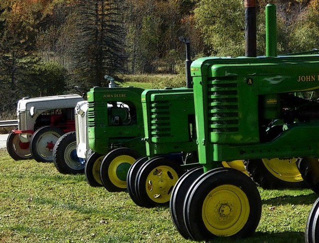 Farming: Dairy farmers making the big bucks episode artwork