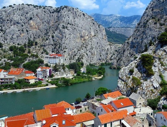 Have you ever visited World Cup finalist Croatia? episode artwork