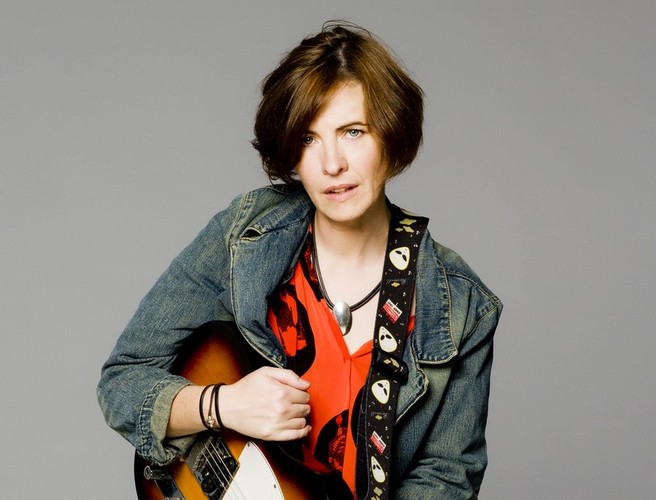 Eleanor McEvoy episode artwork