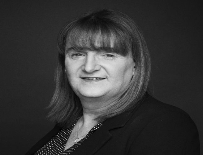 Sara R Phillips Chairperson Of Teni Ireland episode artwork