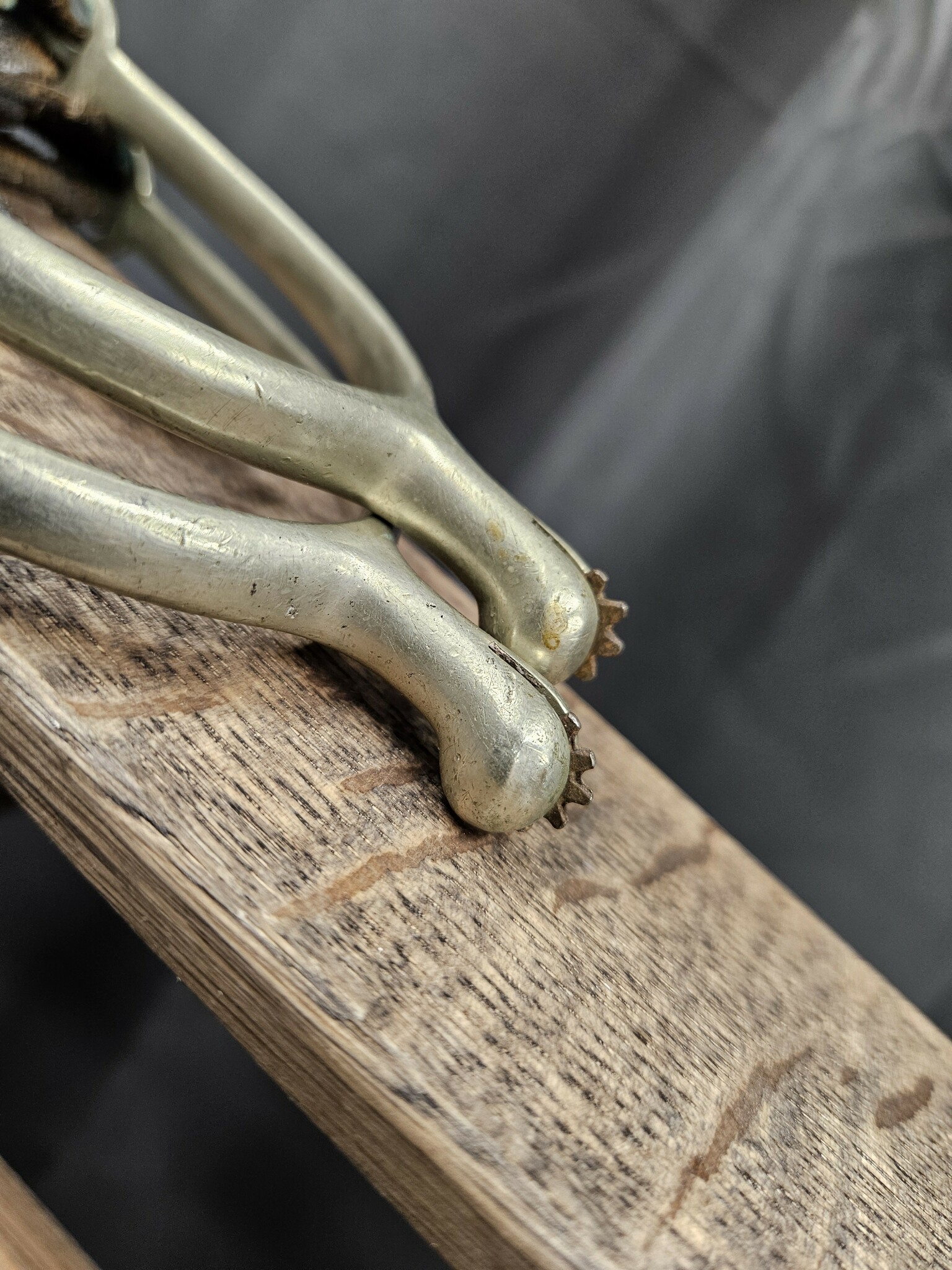 Sporrar, 30 mm bild 2