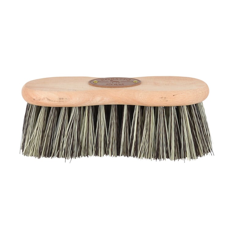 Midjeborste, Borstiq Farm