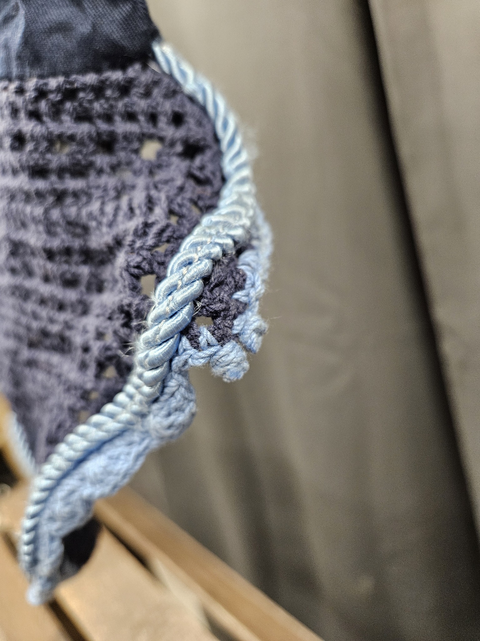 Huva, full, BR bild 2