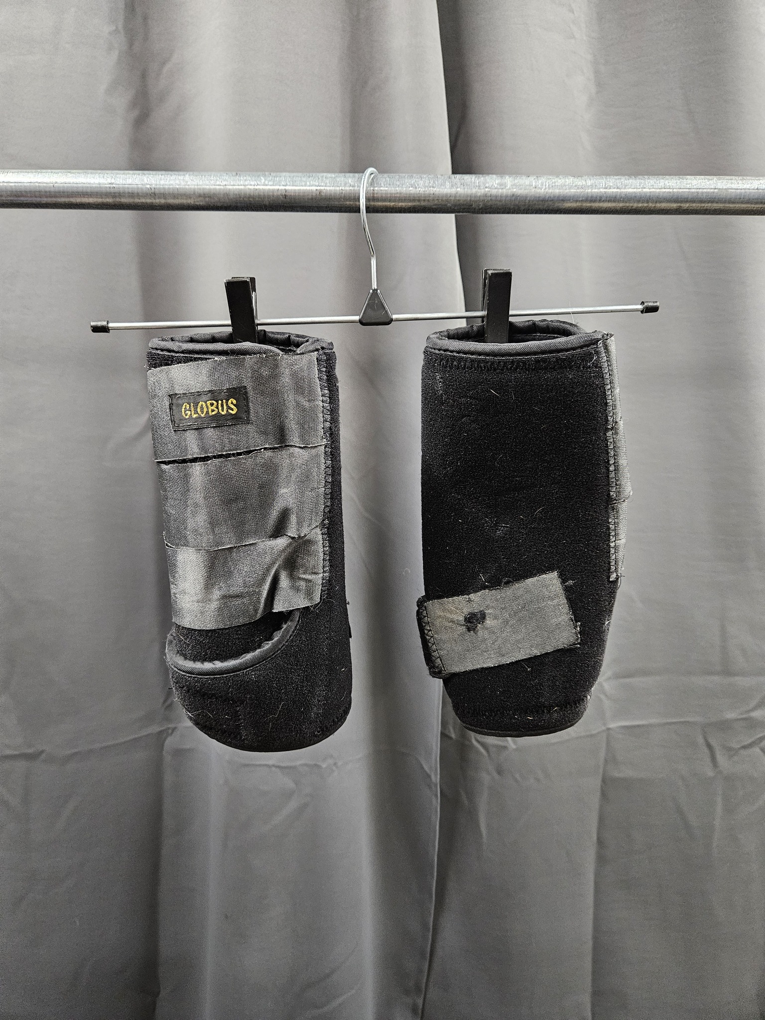 Wraps, L, Globus