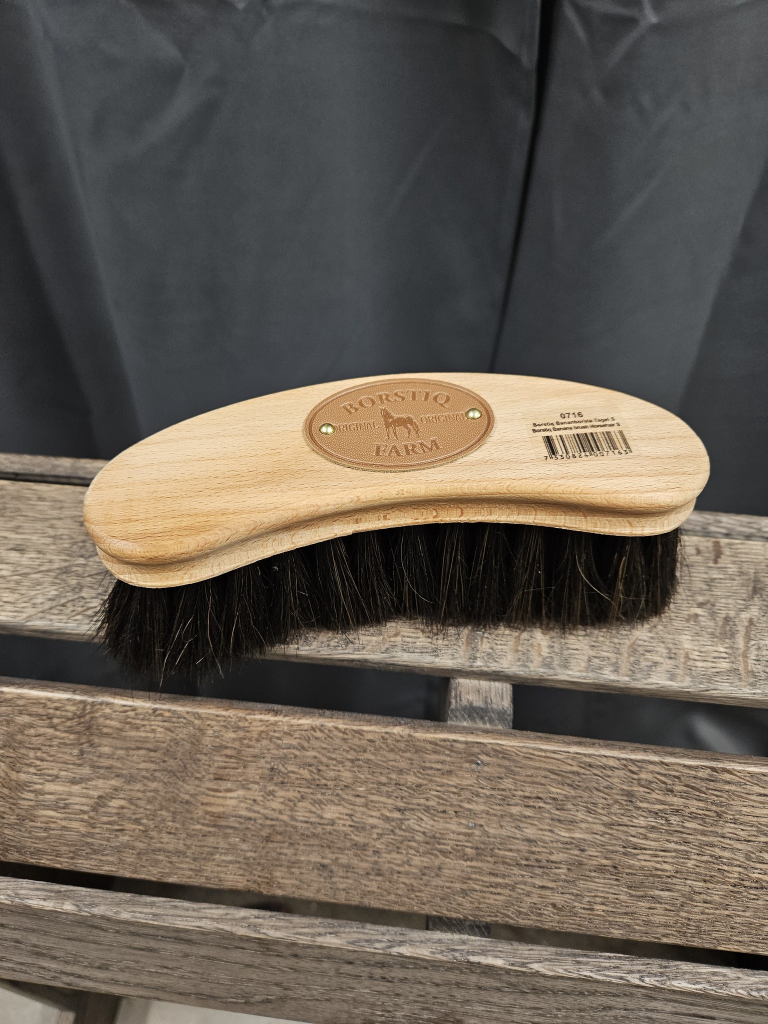 Bananborste, Borstiq Farm bild 3