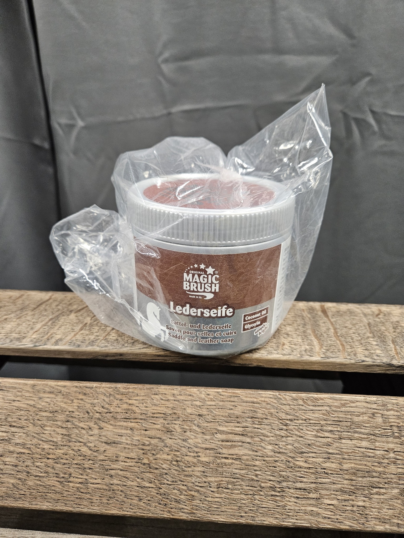 Lädertvål, 500 ml, MagicBrush bild 2