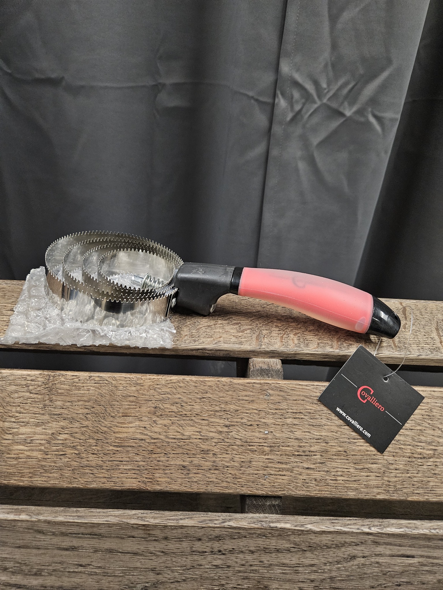 Pälsskrapa, Covalliero bild 4