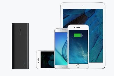 Anker PowerCore 15600mah med stor kapacitet laddar telefoner och surfplattor flera gånger Anker PowerCore 15600mah med stor kapacitet laddar telefoner och surfplattor flera gånger