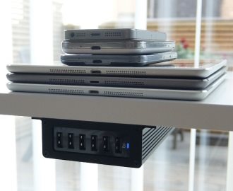 Anker PowerPort 6 mobilladdare med 6 uttag som laddar iPhone, iPad och andra telefoner