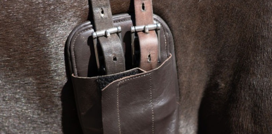 Design By Jakida dressyrsadelgjord