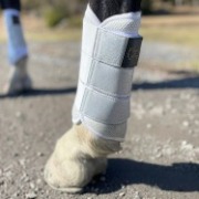 vita luftiga benskydd