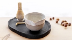 STILL – matcha skål och visphållare