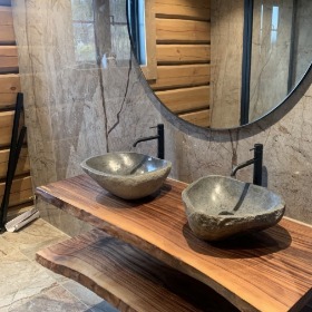 Badrumsmöbel i Europeisk Valnöt