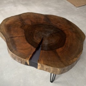 Soffbord av valnötstrissa