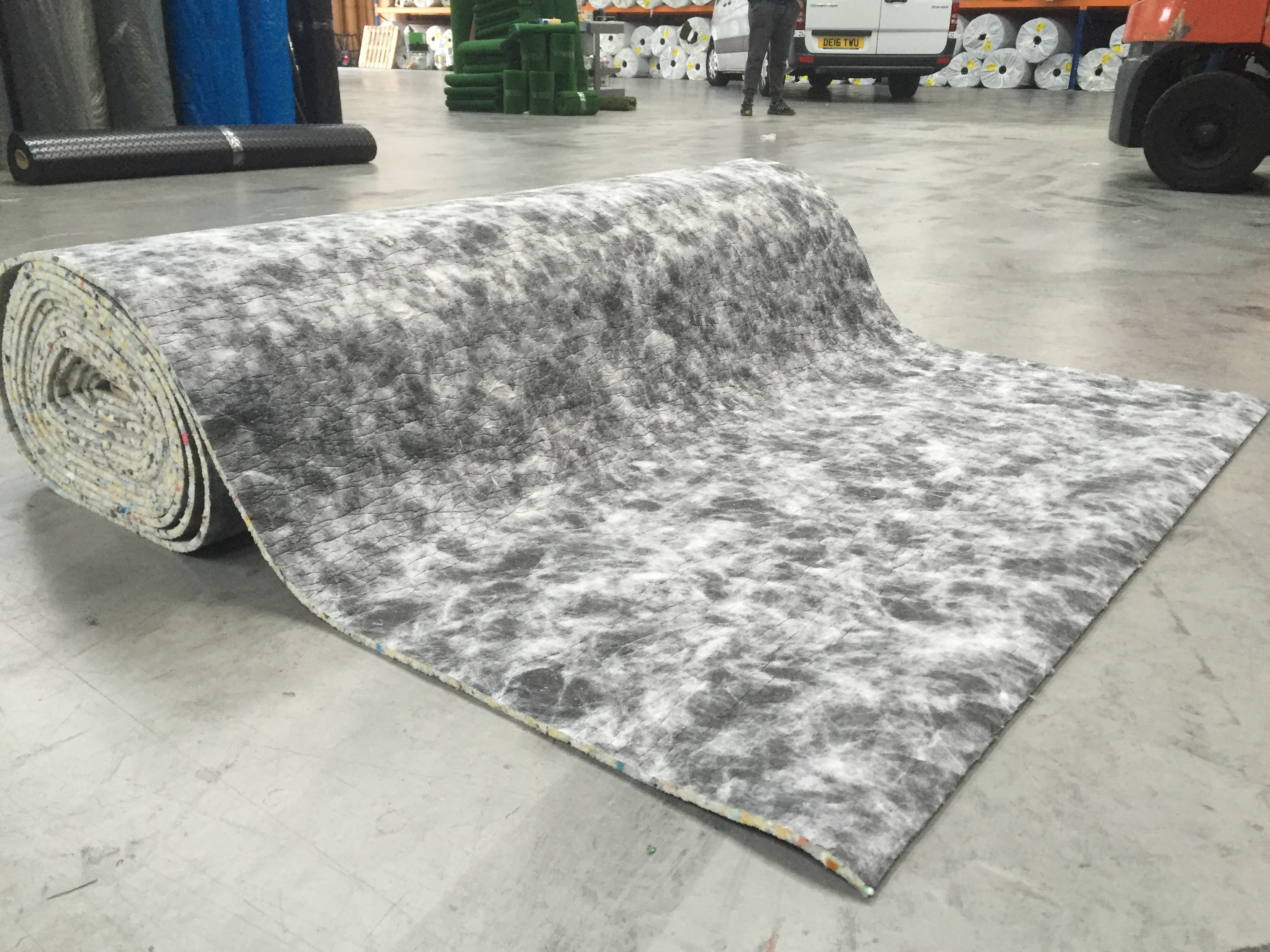 Super 10mm Thick PU Carpet Underlay Rolls UK Manufactured Order Any