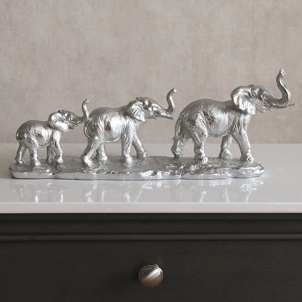 Elephant Family Silver 17cm