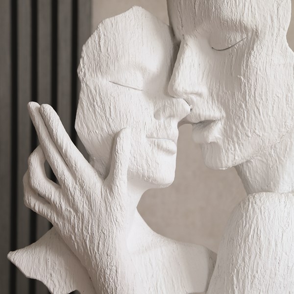 Couple Sculpture White 30x 50cm