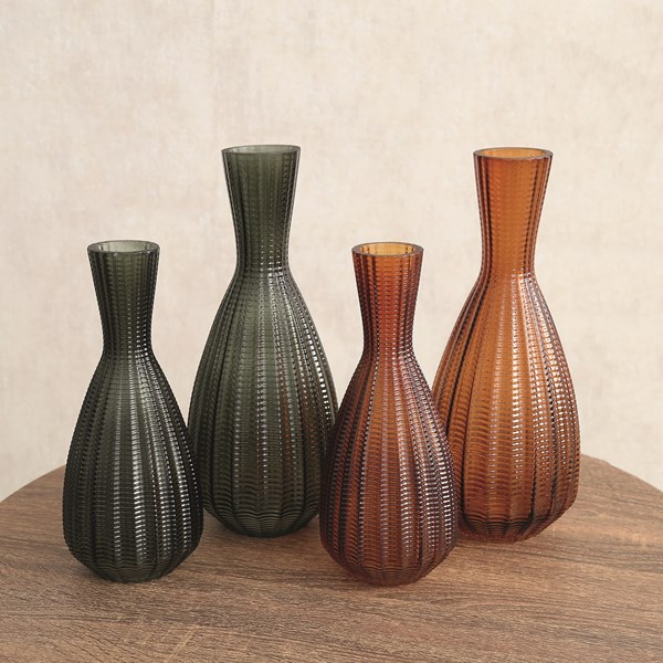 Skittle Vase 24.5cm 2 Assorted Colours Skittle Vase 24.5cm 2 Assorted Colours