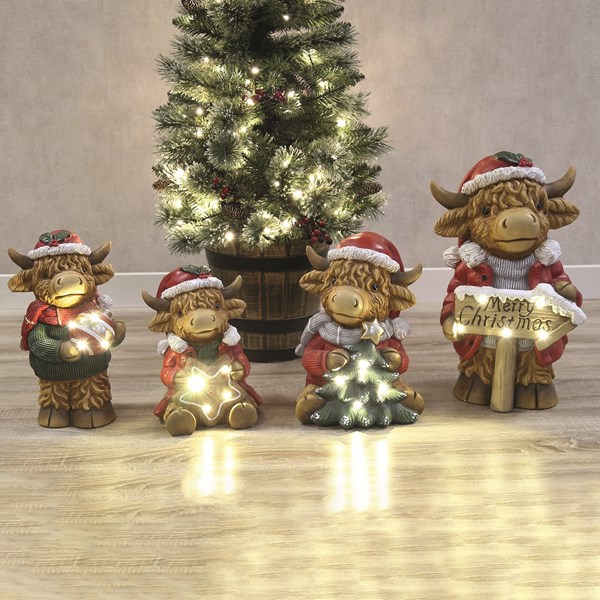 LED Highland Cow Merry Christmas 52cm