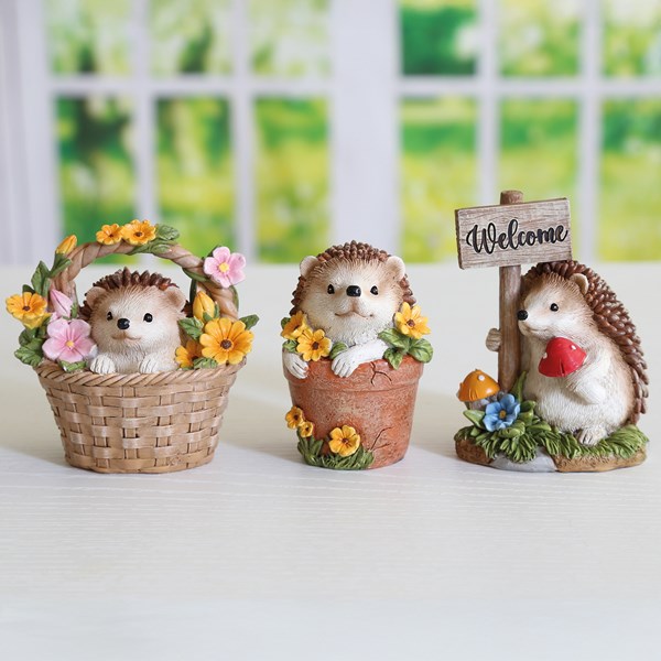 Hedgehog In Flower Basket 9cm Hedgehog In Flower Basket 9cm