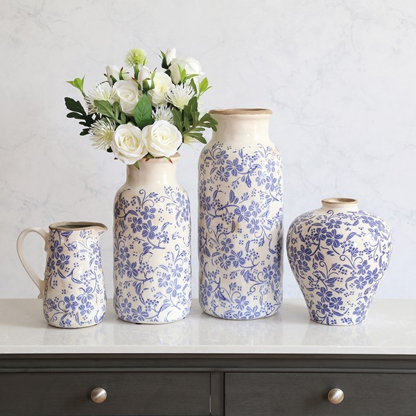 Blue & White Floral Jug 18cm