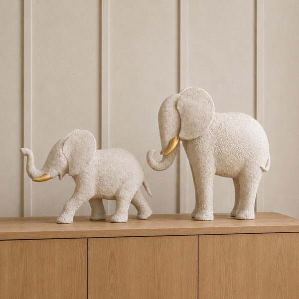 Standing Elephant 15x21cm Standing Elephant 15x21cm