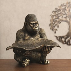 Gorilla Holding Leaf 37.5cm