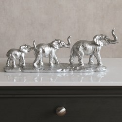 Elephant Family Silver 17cm
