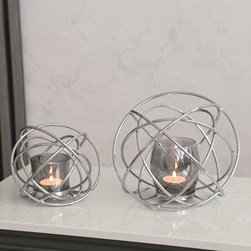 Trinity Circle Tealight Holder 21x18cm Trinity Circle Tealight Holder 21x18cm
