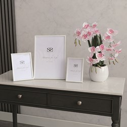 White Photo Frame 4x6in White Photo Frame 4x6in