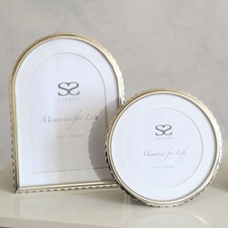 Metal Arch Photo Frame 4x6in Metal Arch Photo Frame 4x6in