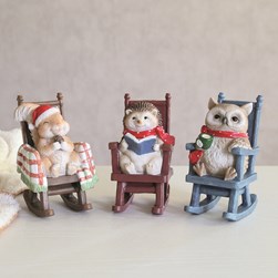 Hedgehog in Chair 11x17cm Hedgehog in Chair 11x17cm