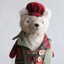Bradley Bear 25x42cm Bradley Bear 25x42cm