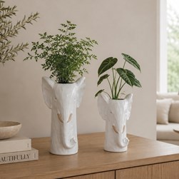 Grey Elephant Planter 16x29cm