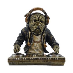 DJ Danny Dog 23x24cm