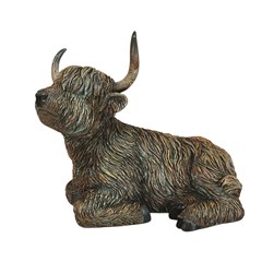 Highland Cow Sitting 26x20cm