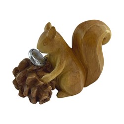 Squirrel & Pinecone 15x11cm