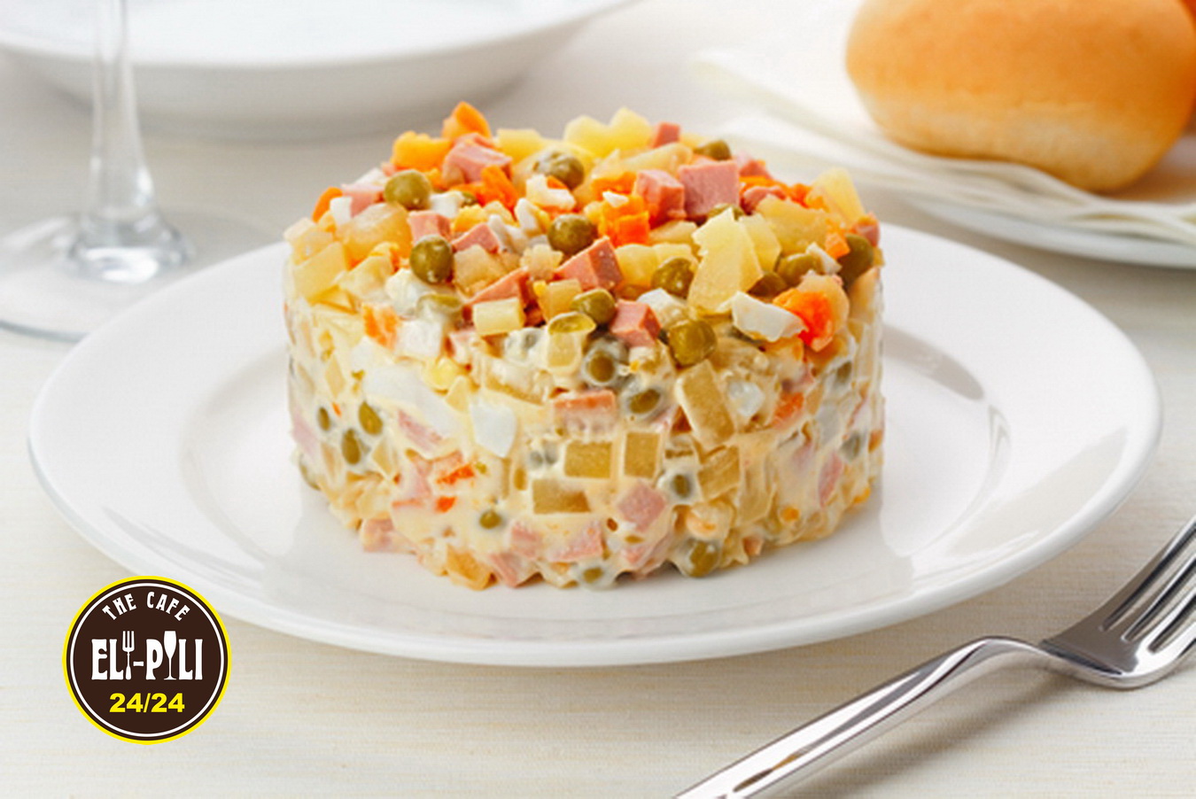 похлебка с курицей и ветчиной
похлебка с курицей и ветчиной