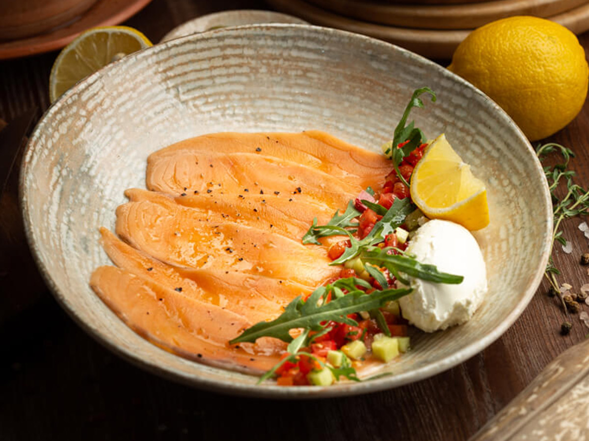 Salmon Carpaccio Order Delivery Salmon Carpaccio in Chisinau STRAUS
