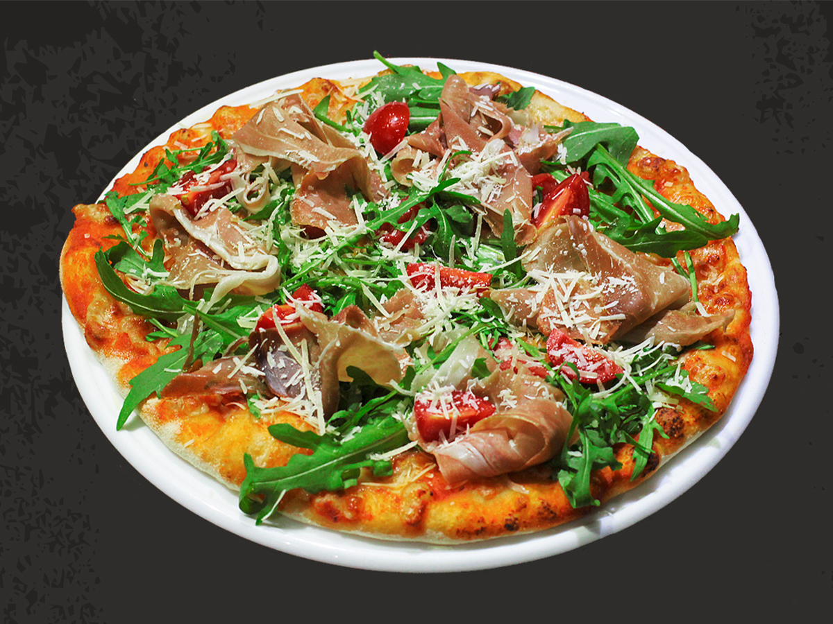 Pizza Prosciutto e rucola din Cielo Lounge & Restaurant în Chişinău STRAUS