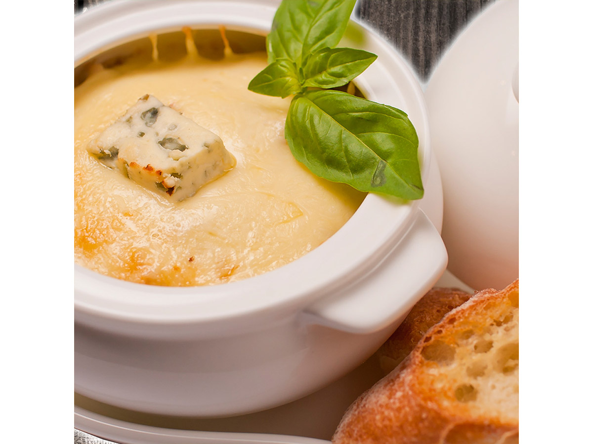 Chicken And Mushroom Julienne Order Delivery Chicken And Mushroom Julienne In Chisinau Straus