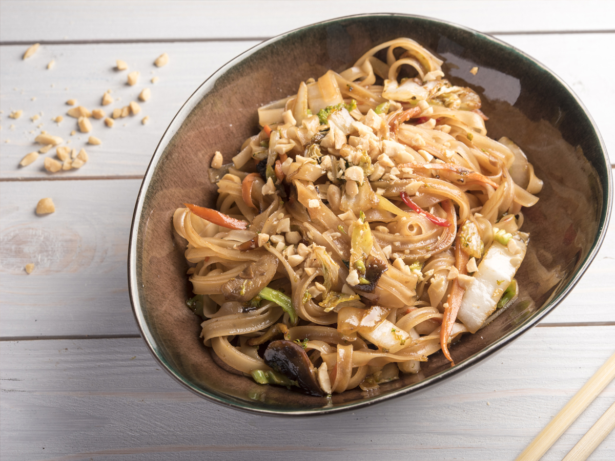 Rice noodles with vegetables Order Delivery Rice noodles with