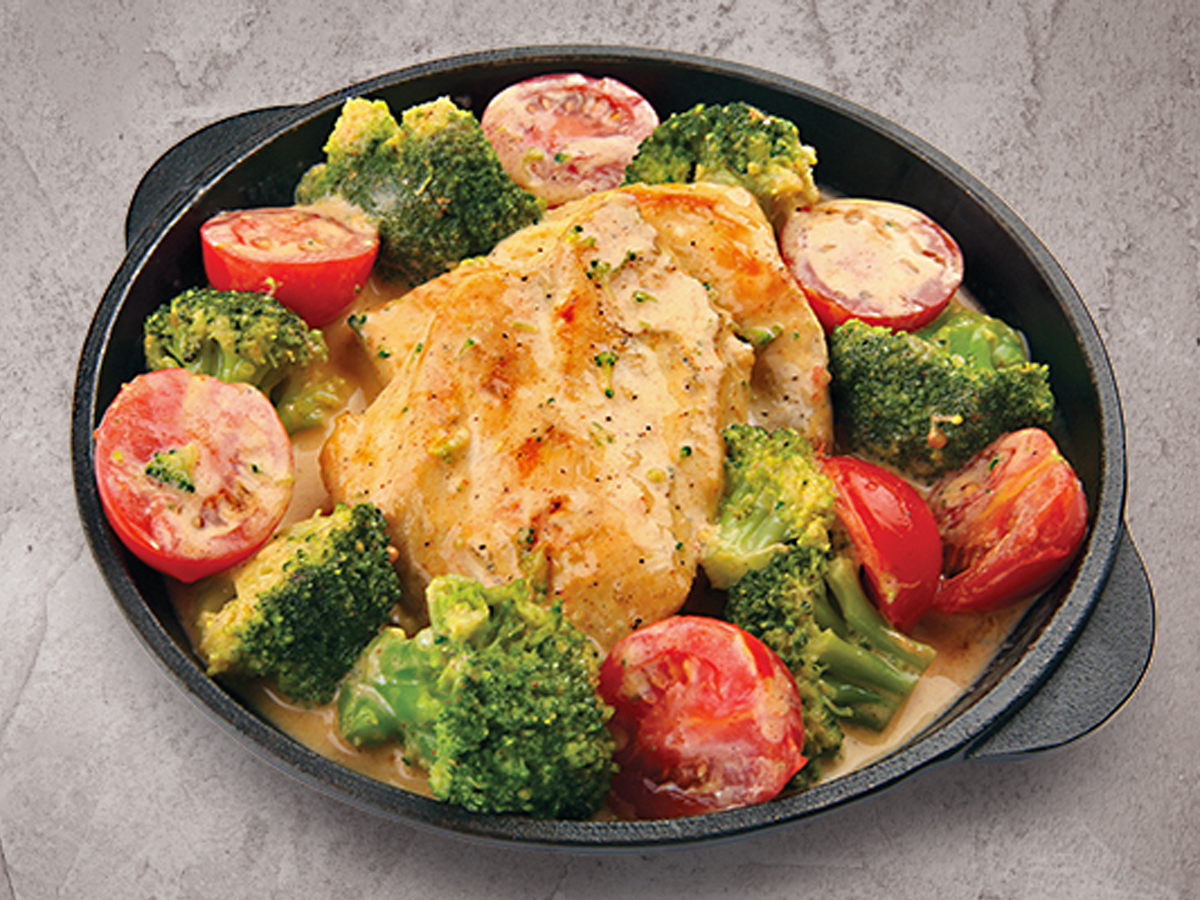 Chicken breast in whipped cream sauce Order Delivery Chicken breast