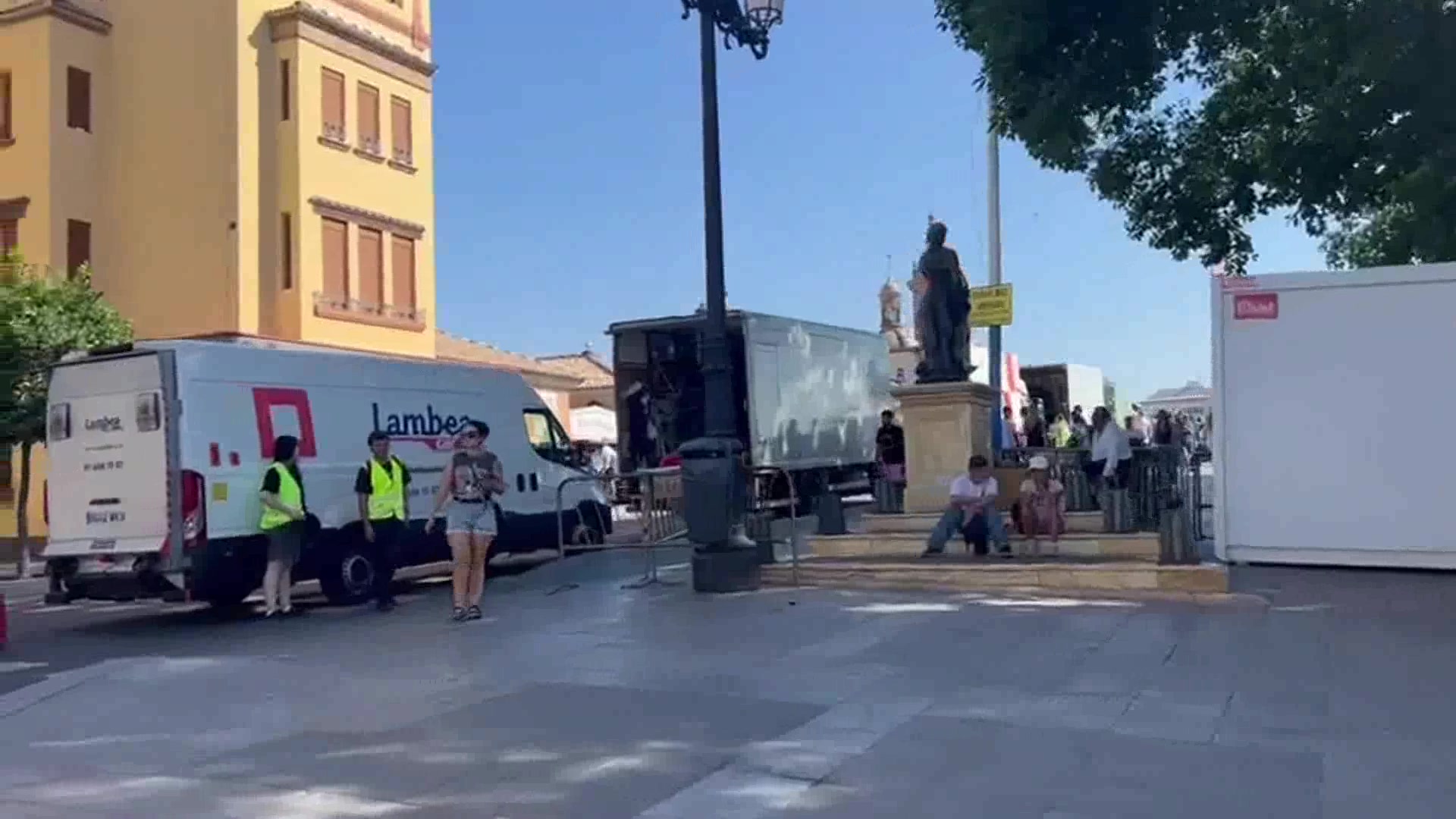 El Puente de Triana estará cortado cuatro días por el rodaje de ‘Berlín’