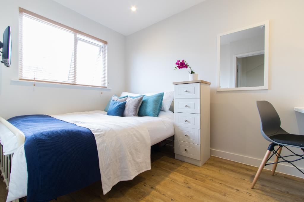 38 Woodcroft Road 6 Bedroom Student House Liverpool Student Cribs