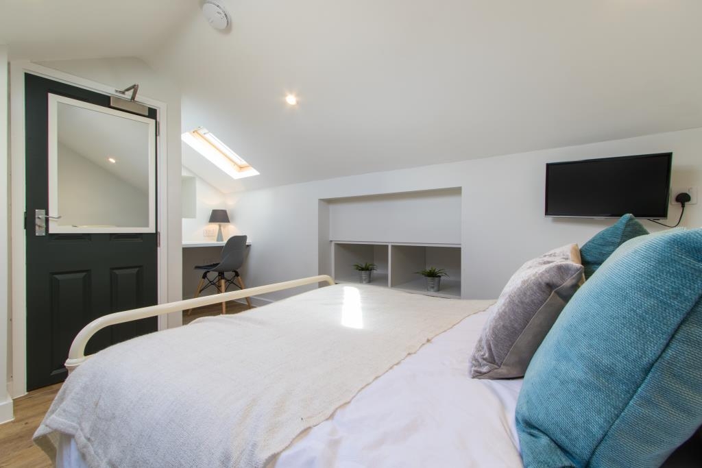 30 Barrington Road